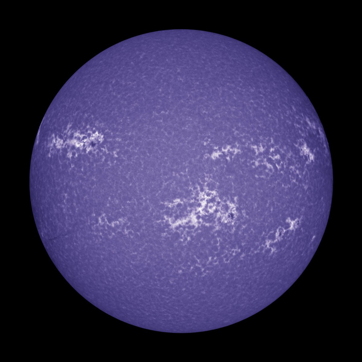 AstroFrog83's tweet photo. May 30, 2026 - The sun in hydrogen-alpha, helium D3, sodium D2, and calcium-K. https://t.co/VsP7I1mW9n