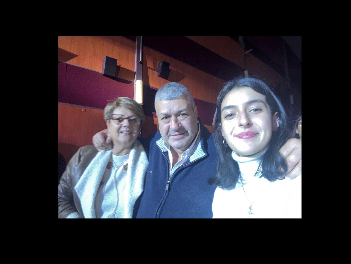 SCestau's tweet photo. DÍAS PASADOS.... Con la mejor compañía, colaborando con UNICEF, disfrutando del uno, de la música tropical Uruguaya... Que más puedo pedir❤️❤️❤️ Movie teatro, Montevideo Shopping. https://t.co/ELKh3JmFIQ