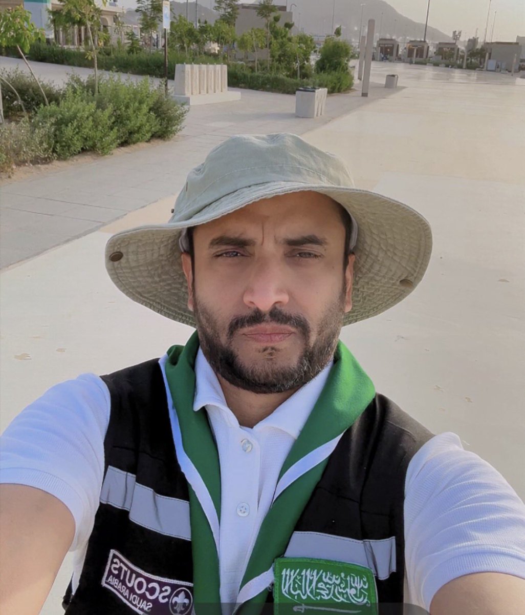 ali60863's tweet photo. الحمد لله الذي بنعمته تتم الصالحات 
بعد رحلة موفقة   قضيتها ما بين بناء وتصميم أدلة إرشادية وتدريب وتأهيل و إشراف وقيادة  لفريق عمل ضمن قيادات الارشاد المتجول 
نعود إلى أهالينا محملين بالذكريات الجميلة و دعوات الحجيج الصادقة والأجور المضاعفة بإذن الله الرحمن
 #نجاح_حج1447 https://t.co/Ahyw26R2ad