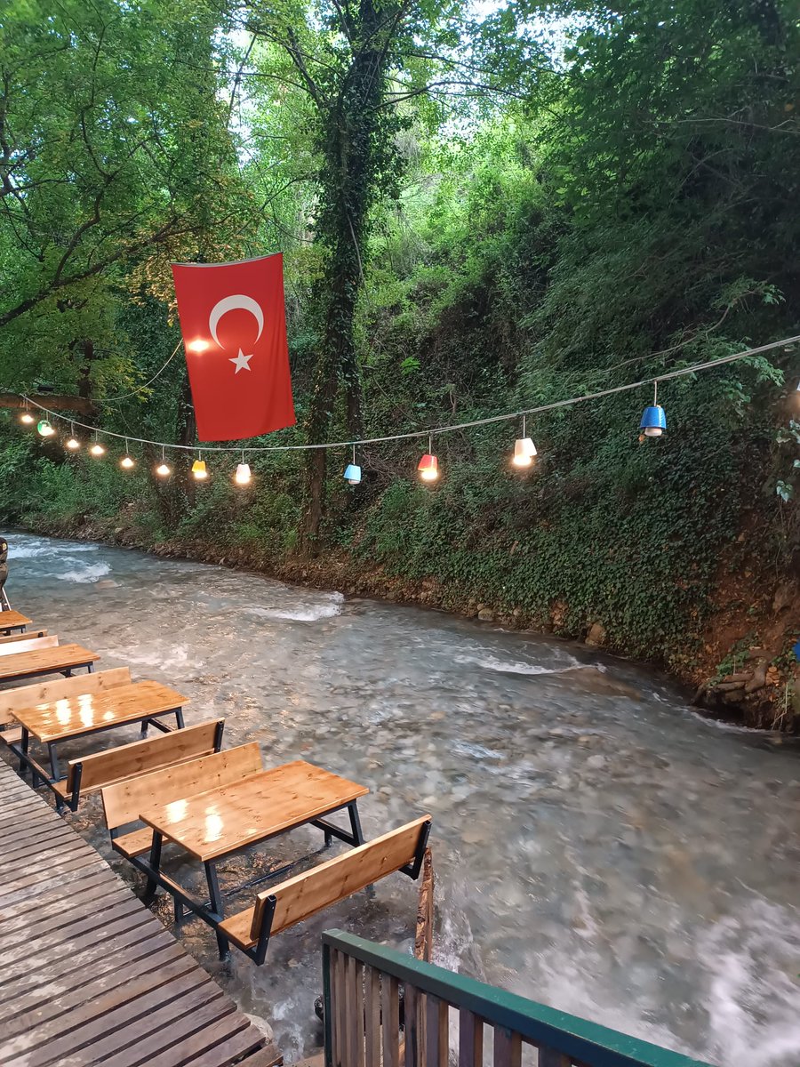Nidaklcl's tweet photo. Muazzam bir yer 📍🇹🇷

#fethiye
#iyigeceler https://t.co/y8WO5umK47
