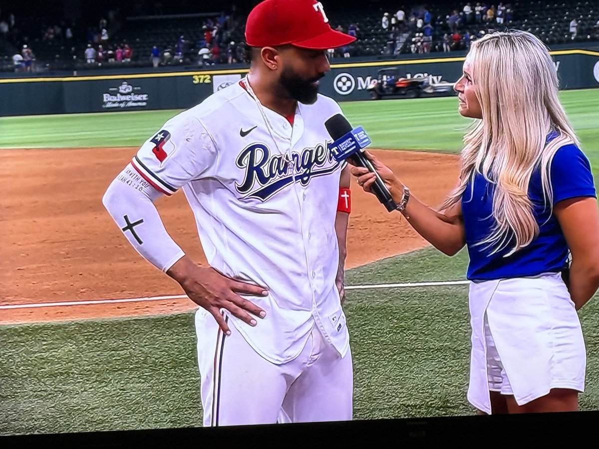 bobbyross's tweet photo. “I feel blessed,” Zeke Duran tells @michmontaine after the first walkoff hit of his @MLB career. #Allfortx https://t.co/LuKs52wuKE