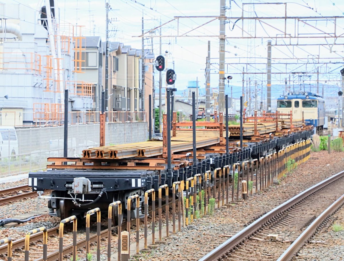 ytonaka0196's tweet photo. EF65 1128+チキ6B
7993レ
梅小路配給
2026.5.23 https://t.co/nci4kENsPh