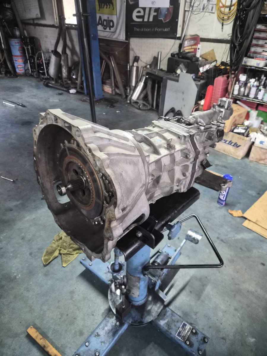 fWdfHGxwrL5Iaim's tweet photo. K's LEGNEDです
OSクロスミッション導入です(クラッチ ORC トリプル)⚙️
街乗りは、純正ギアと全く同じフィーリングです🚗
ギアの摩擦音もなく良きです
名古屋の街も乗り易い😁
後は、ドリフトしてみて2速、3速の感じがどうか⁉️🤔
決して安い物ではないですけど長く乗る為の投資です💰 https://t.co/4AtiwVmtEr