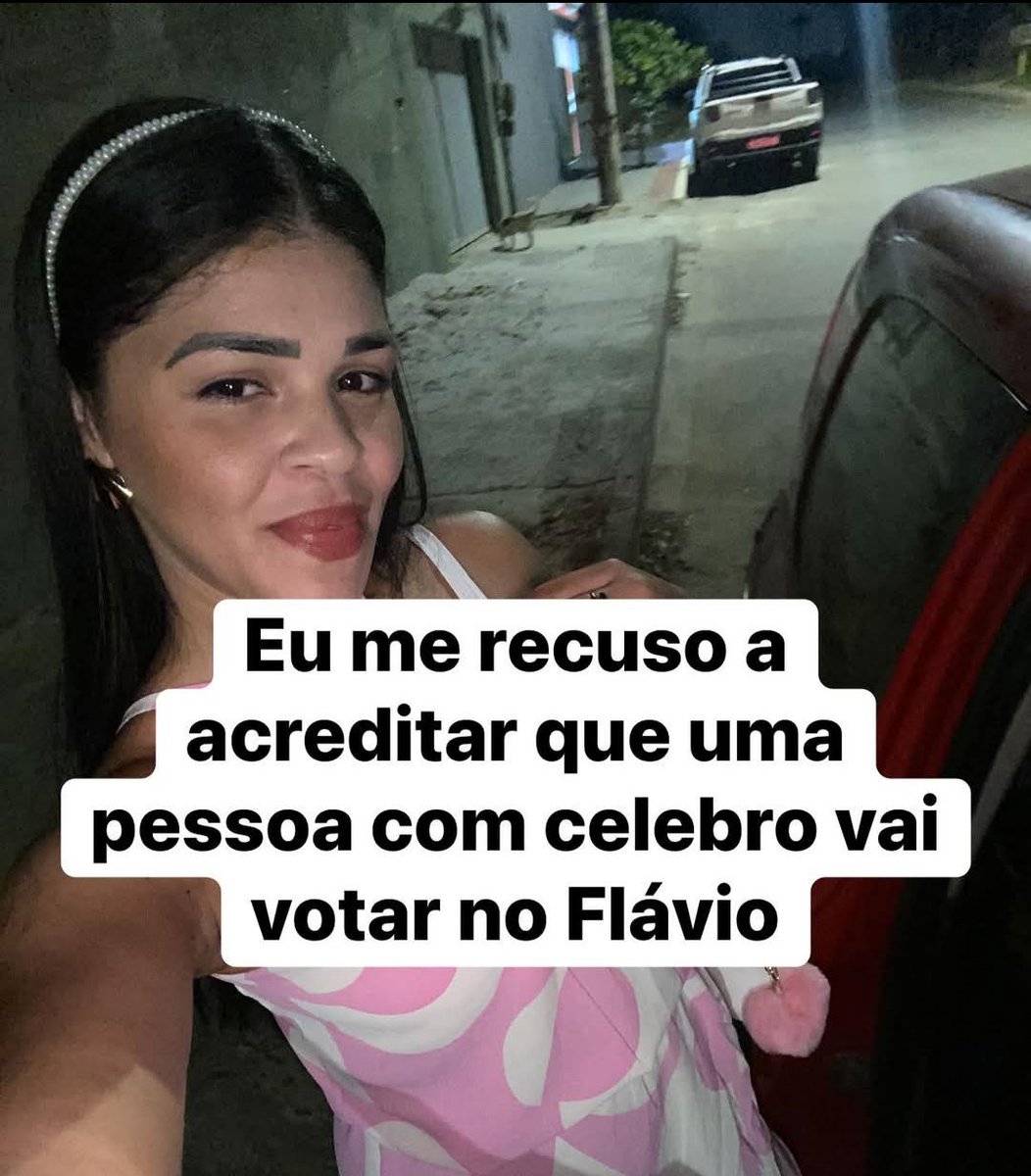 Professora Tati tweet media