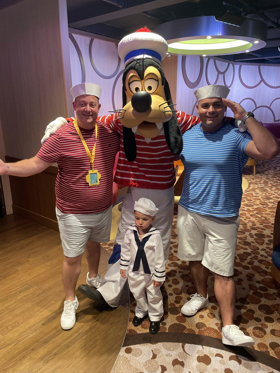 Disney Magic Mike tweet media