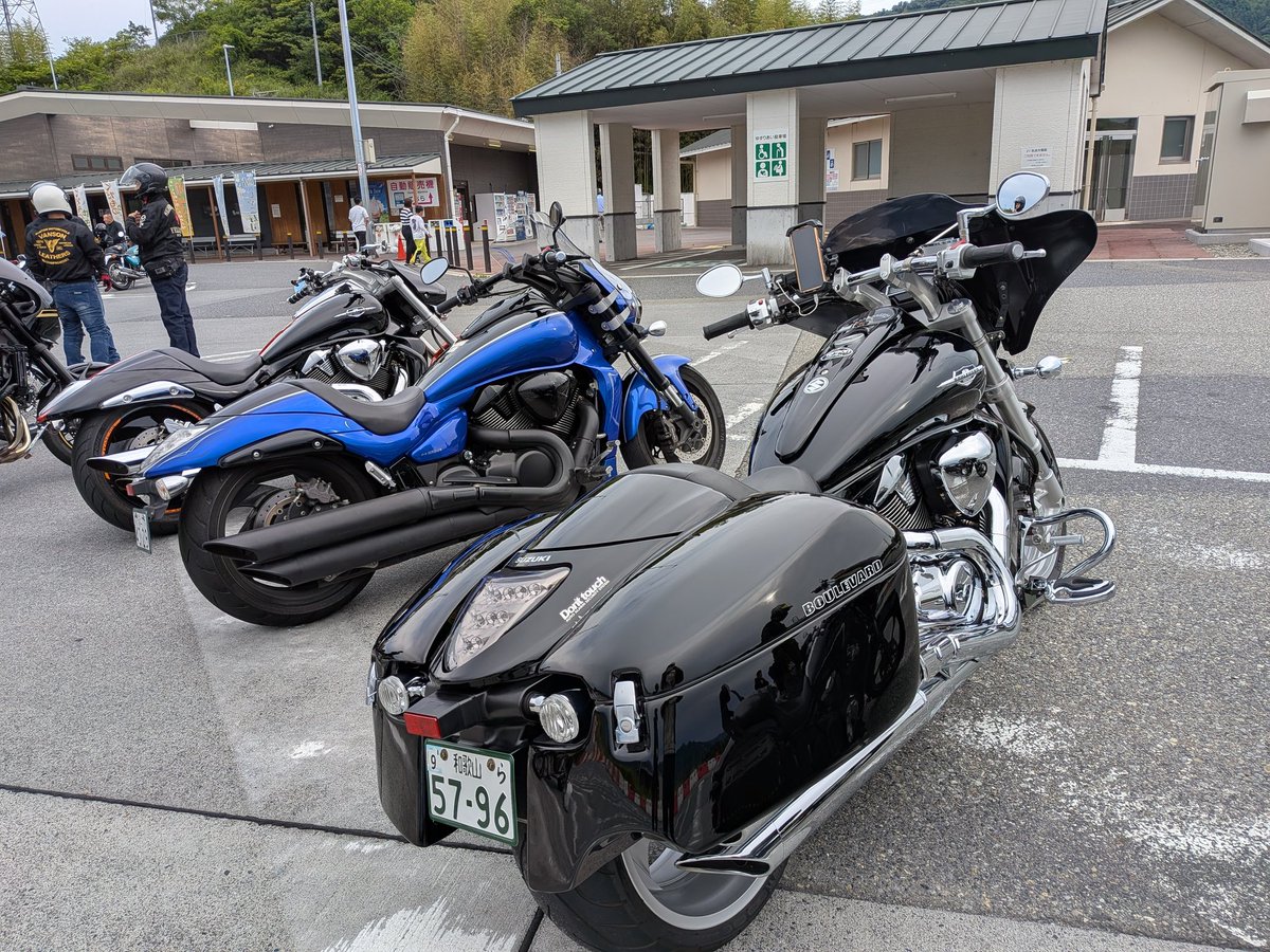 monahiko's tweet photo. 本日は曽爾高原まで
なんとブルバードが3台😆😆😆
楽しんできます👍 https://t.co/ATx7UL44Vr