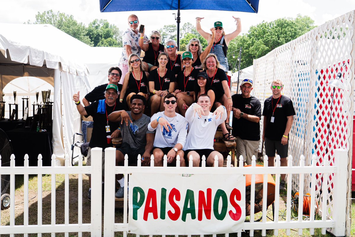 TigersAthletics's tweet photo. Tigers take on Italian Fest 🇮🇹

#GoTigersGo | @MemphisFB https://t.co/yIQrKhKWpI