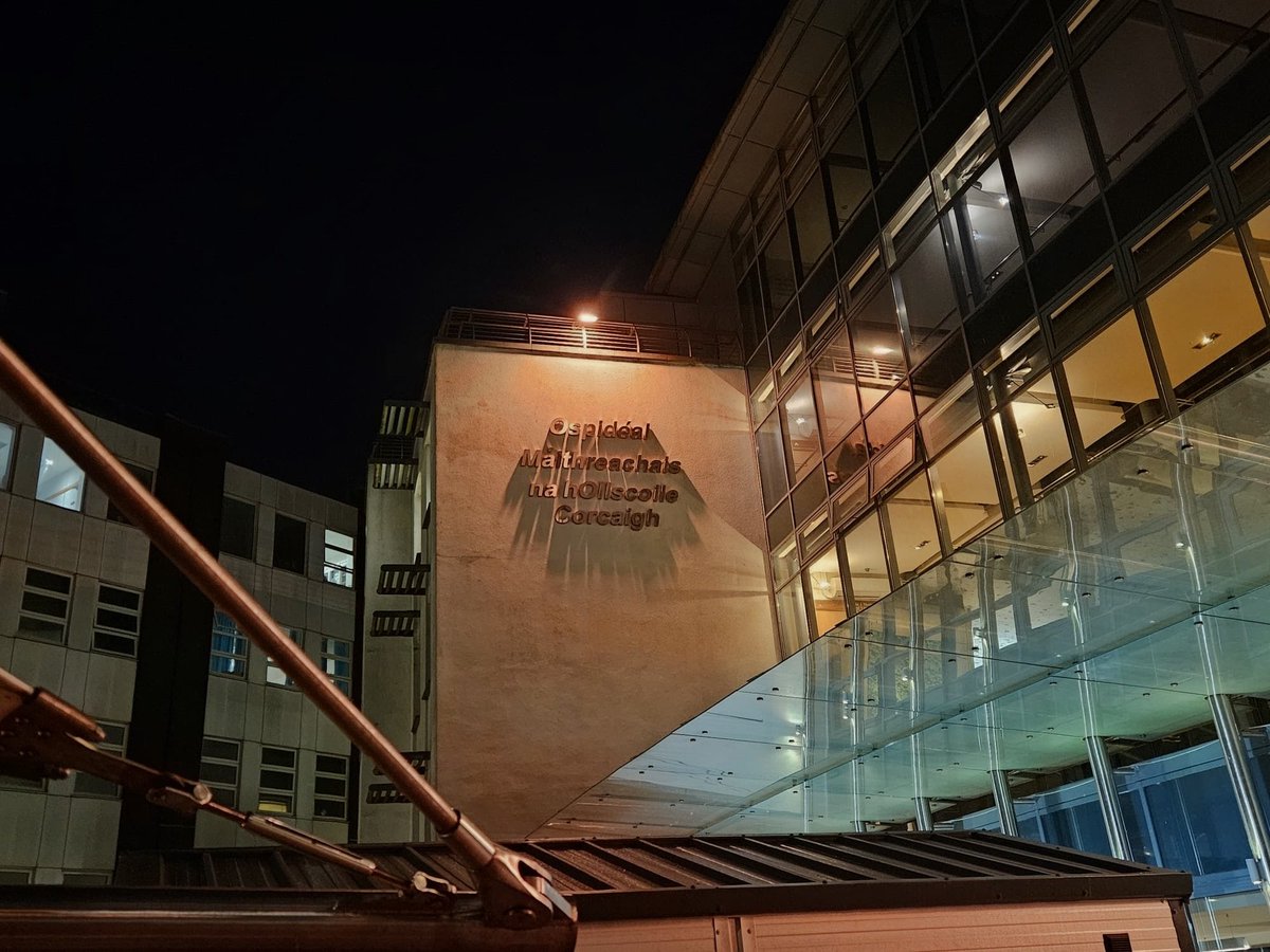 pjmurphy03's tweet photo. Turning Cork University Hospital Campus yellow for today's Cork City Marathon a tribute to Ellen Cassidy https://t.co/CFDdTbPo92