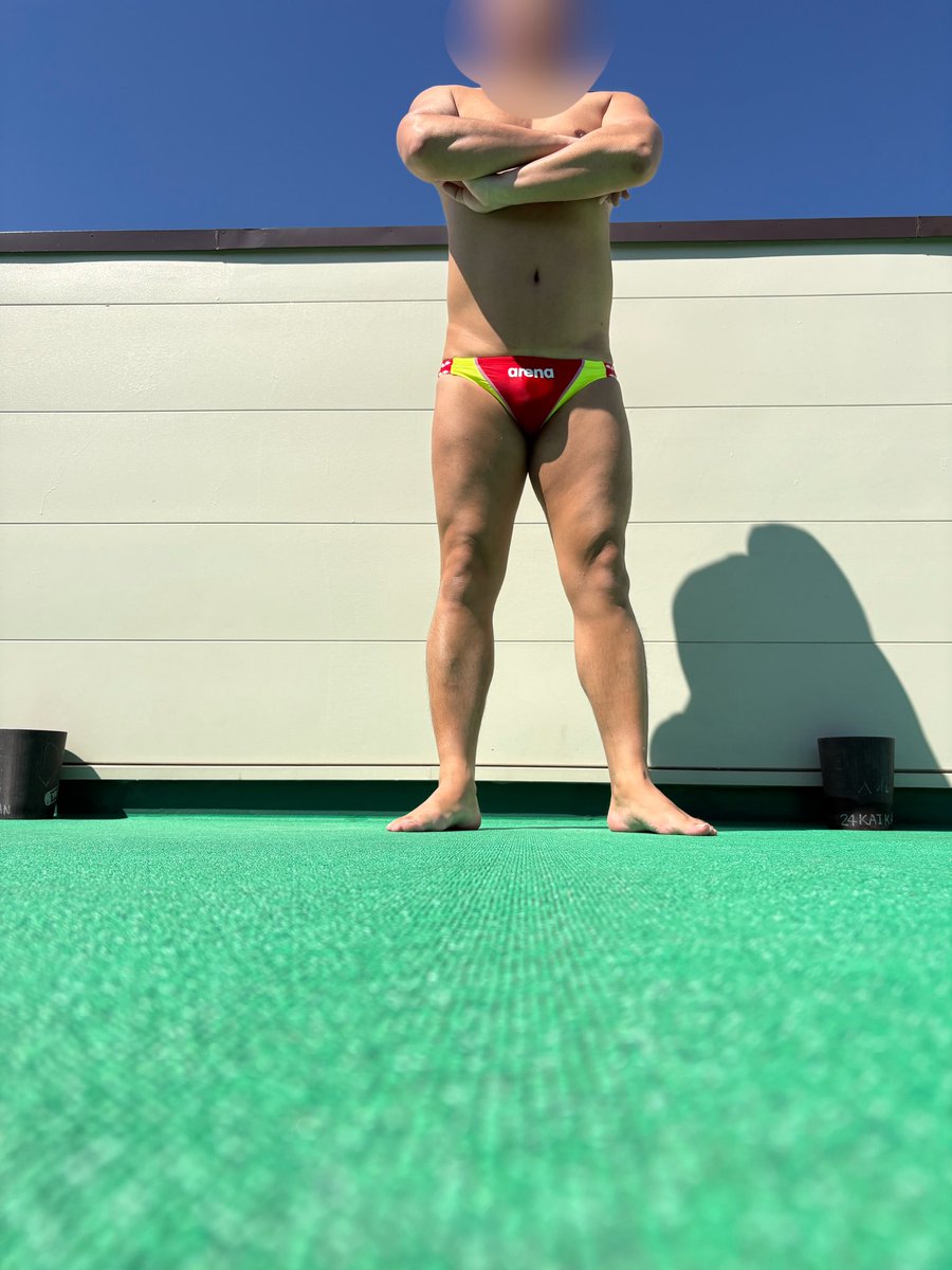 kenkyoupan's tweet photo. 天気が良かったので某所で日焼けして来た

色味のせいかライフセーバーですか？って言われたw https://t.co/WTXaLE6tV9