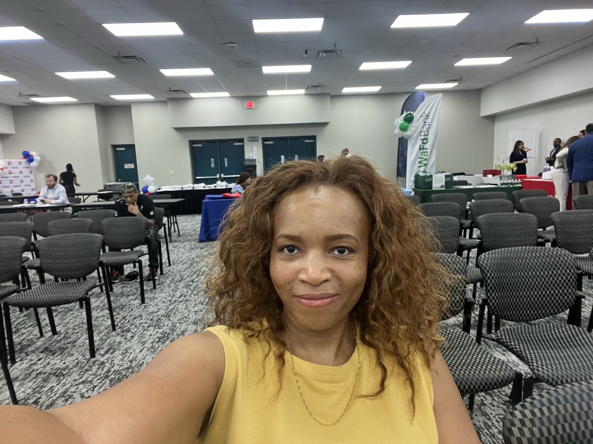 NjoiDesignsCo's tweet photo. 💛 Learned how to secure capital for business growth &amp; ended up winning a GC from @WAFDbank

Thank you to SDPCDC for a great event

Big takeaway: build a relationship w/ your bank B4 you need funding.

Bonus: I wore Njoi Designs during my impromptu modeling moment. https://t.co/GH89eiuwo4