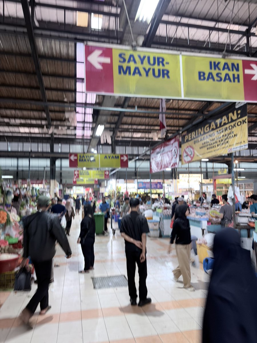 DPJ tweet media