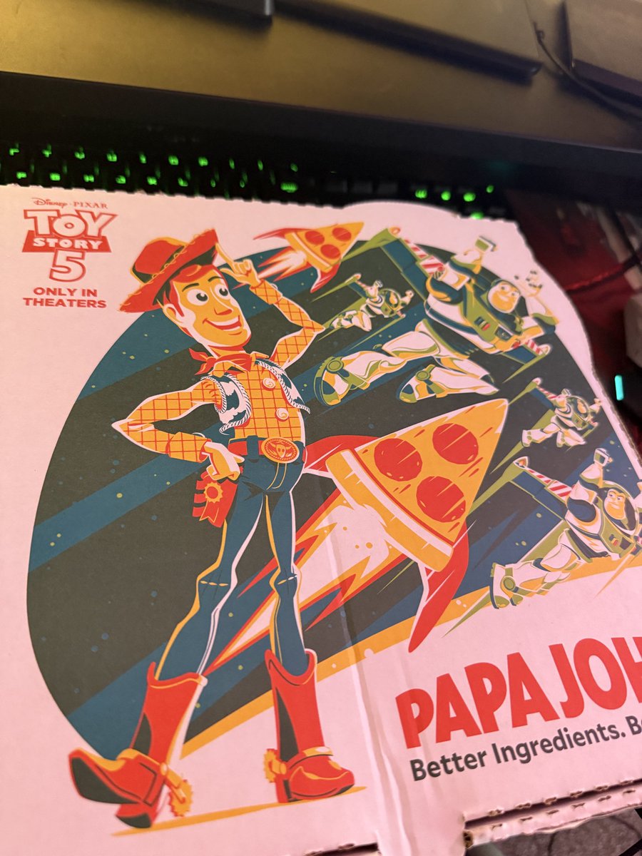 nexus8type's tweet photo. heard Papa John's had some themed stuff
the box art is cuuuute! https://t.co/kXpHJuFn29
