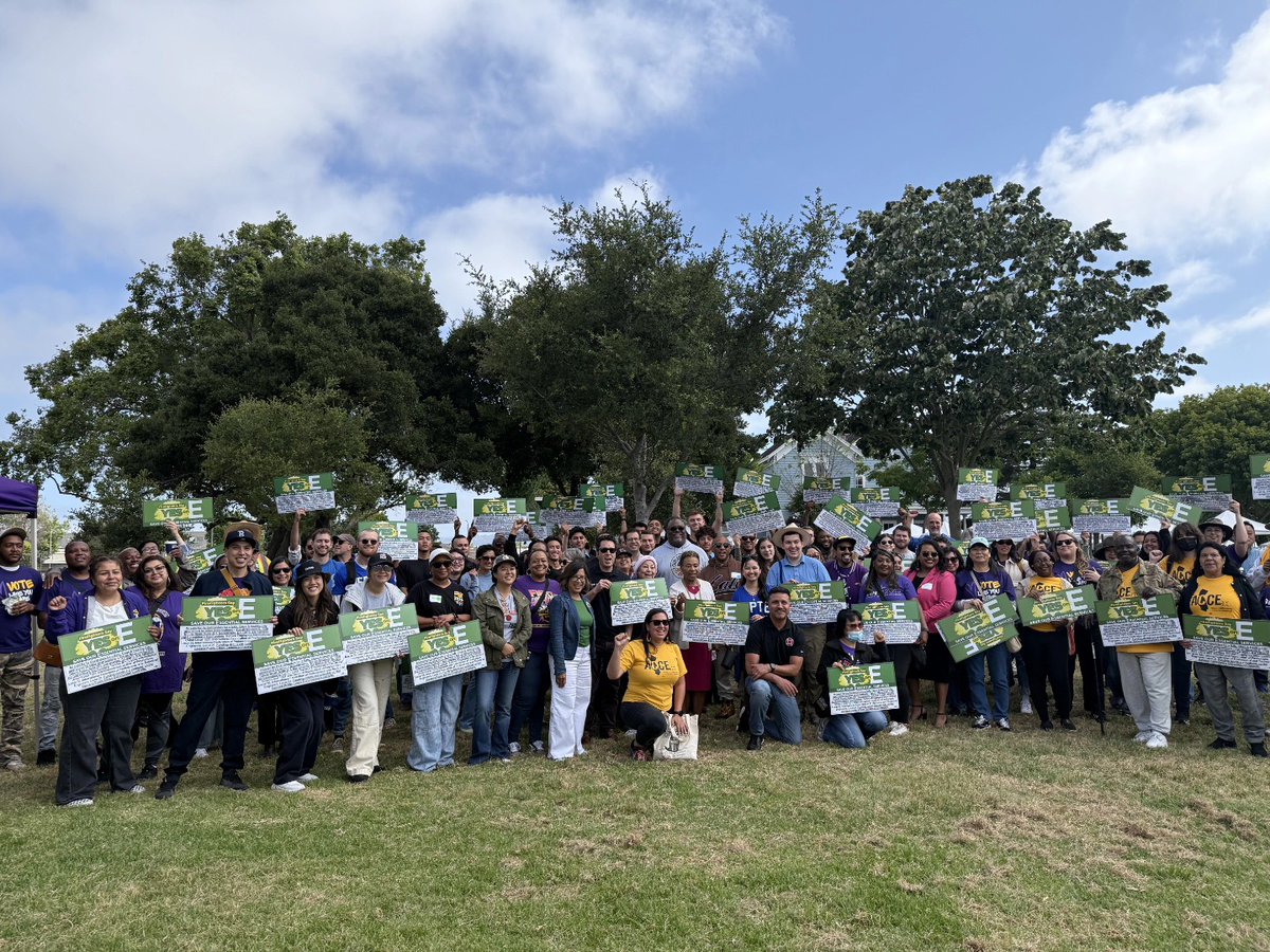 care4community1's tweet photo. That's what we call PEOPLE POWER! #YesOnE https://t.co/Qg4TIZ2pBR