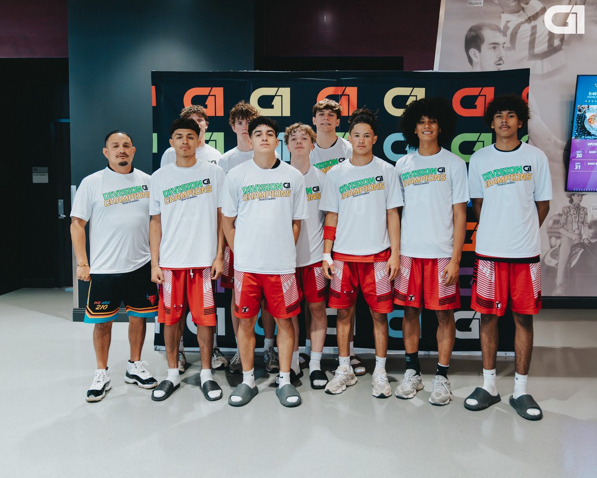 TheG1Series's tweet photo. #G1Series | Pool Champions 🥇

🏆16U Pool C Champs🏆

@HDToros 2028 https://t.co/ZemJObnVfy