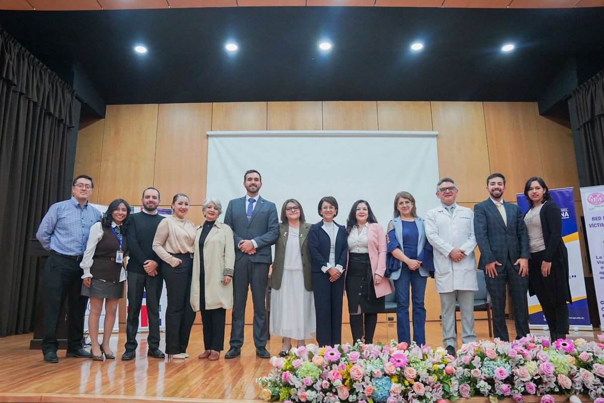 ConsejoSalud_'s tweet photo. Se realizó la clausura del II Foro Internacional “Mujer, Sociedad y Violencia”, donde se analizó el enfoque de política pública de las ordenanzas del GAD Municipal de Cuenca, con la participación del Dr. Alfredo Campoverde Cisneros como ponente.

#IIForoInternacional https://t.co/cvgw6FsK2Z