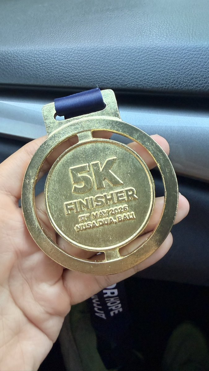 ab2tract's tweet photo. 5k finisher, very unsatisfied with the results, but hopeful for the future and certainly better than i was when i started 2 months ago

I’ll be a lot faster next time https://t.co/HapD3HCHPg