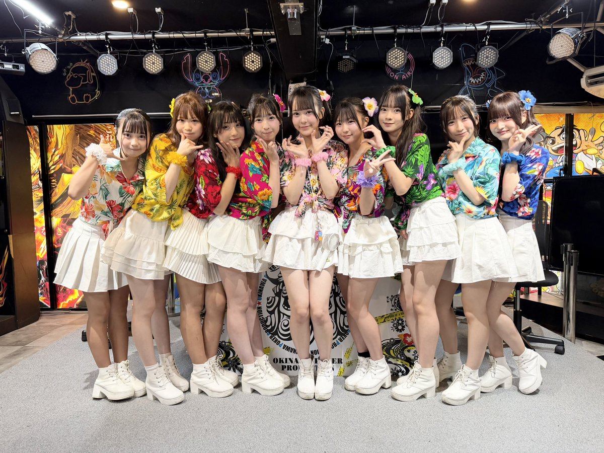 BudLab_official's tweet photo. #BudLaB沖縄レポさー
楽しい時間はあっという間に・・・⏳
いよいよ本日最終日🌺

#miniちかっぱ祭 in OKINAWA 
10:20〜Out putにてLIVEラスト1本🔥
昨夜のファンミにて決定したリクエストセトリで締めくくります！！！！！！！！！
最高の時間を🤙🎶
━━━━━━━━━━━━━━━
8️⃣『ｼｰｻｰ作って & 散策さー♪』
本日12時まで延長受付中👇
🎫https://t.co/AVg3ekyVN3