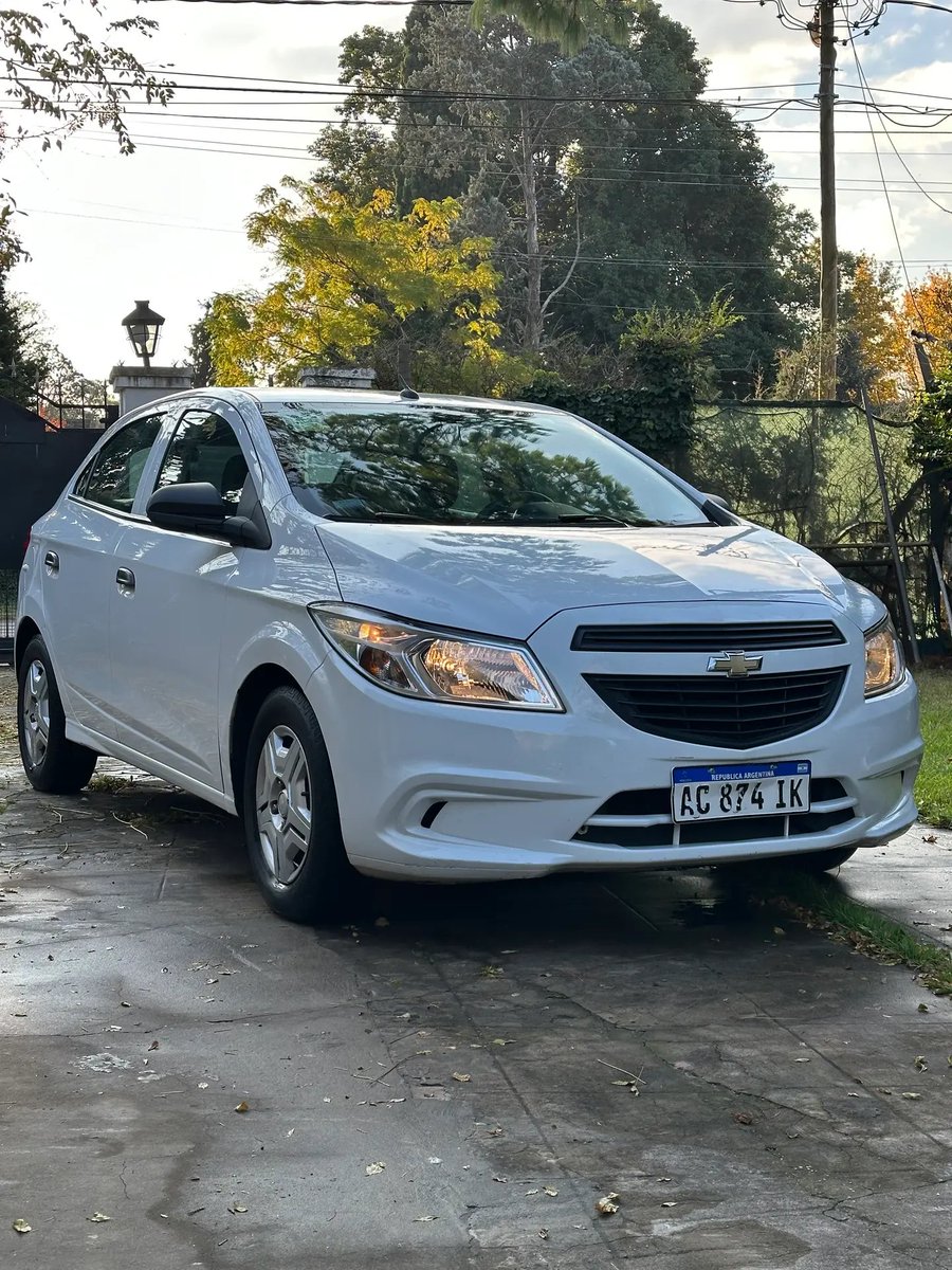 V6marketplace's tweet photo. Ustedes que saben, ¿salió bueno el motor de estos Onix? https://t.co/1vAfwPXYaM