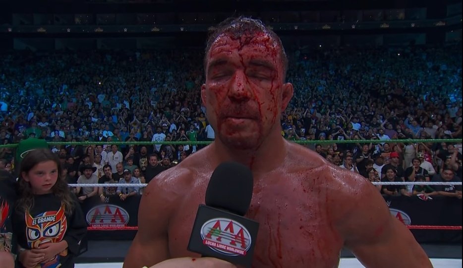 solis_atomic's tweet photo. Chad Gable diste todo de ti por esta historia y por el público, gracias por tanto de ti y cumplir tu papel de forma perfecta, de verdad te sentiste un diablo, más te vale regresar pronto como el Top Heel, es más COMO RUDO🇲🇽 desgraciado 🫂🫂🫂

#AAAnochedelosgrandes https://t.co/dXT6VfNSWz
