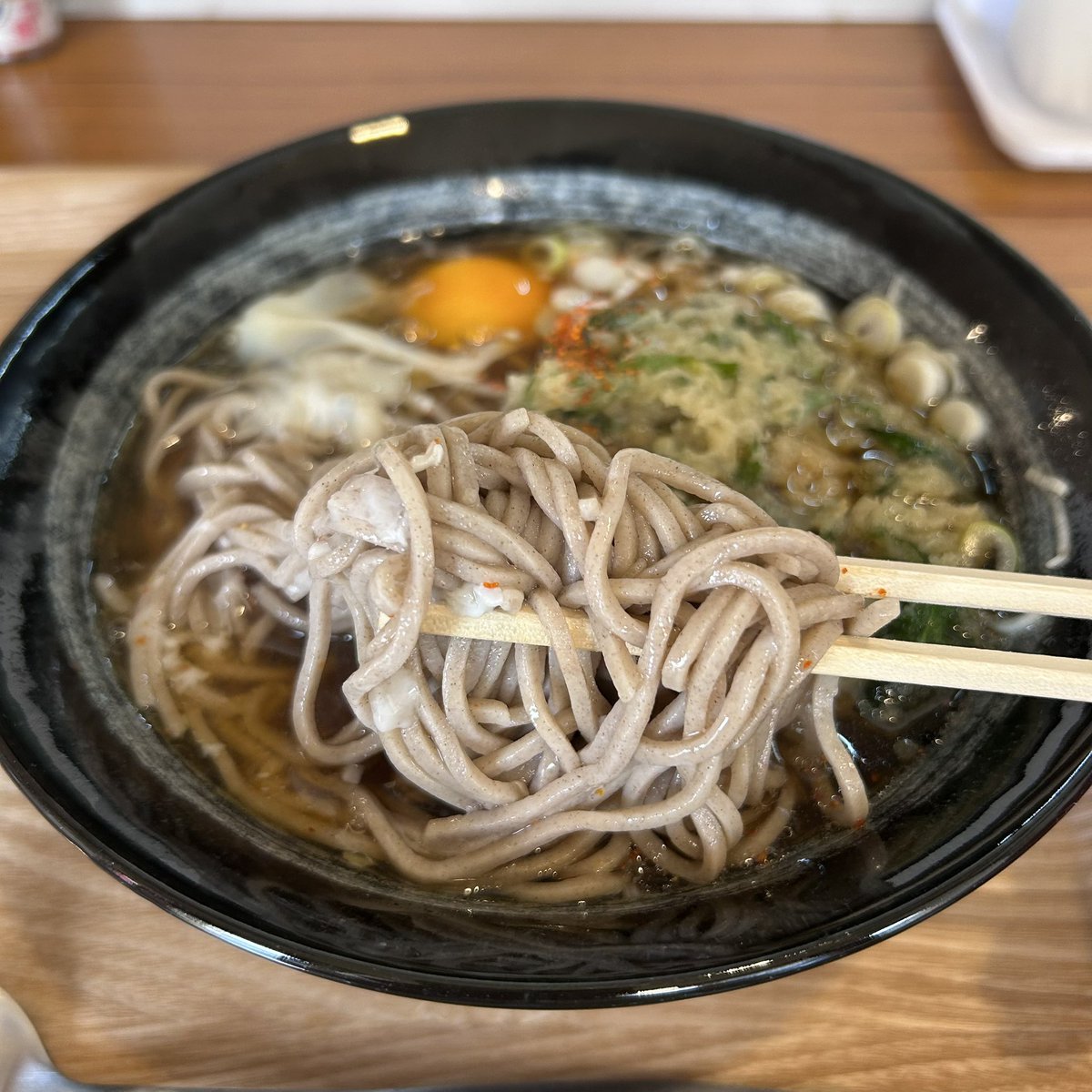😊】 5/13にオープンしたばかりの新店 #立ち食いよっちゃん さんに突撃