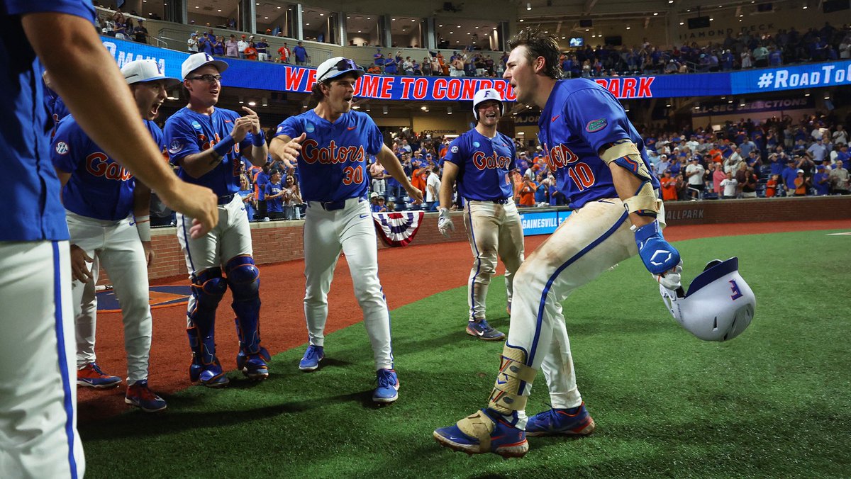 GatorsBB's tweet photo. TO THE REGIONAL FINALS ➡️ https://t.co/Kv4y48hgLZ