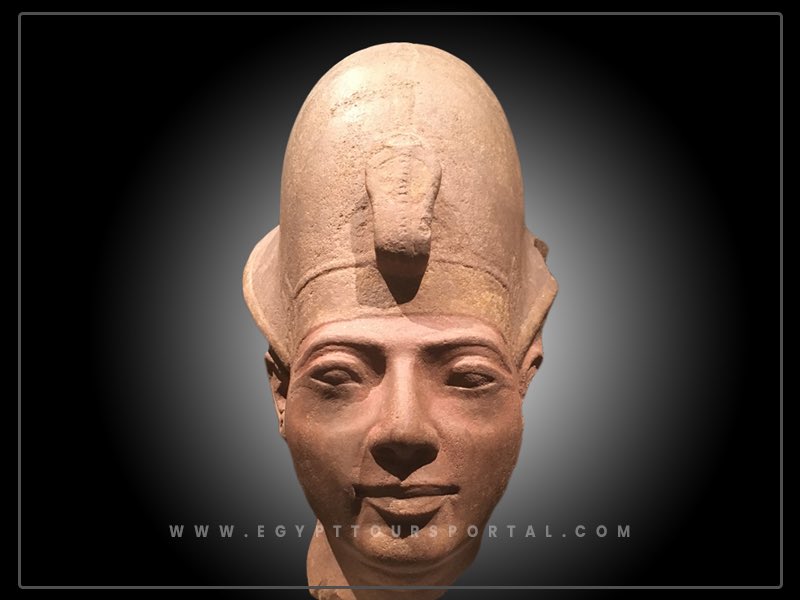 SudanMap's tweet photo. بالترتيب:

الملك نارمر (أول فرعون) المملكة القديمة

الفرعون نبحبت رع منتوحتب (المملكة الوسطى)

رمسيس الثالث (المملكة الحديثة)

جميع ملوك مصر/كيميت كانوا من أصول أفريقية سوداء خالصة.

يؤكد تحليل الحمض النووي ذلك
الحضارة الفرعونية هي حضارة السودانيين والافارقة https://t.co/ogRLGlH9KJ