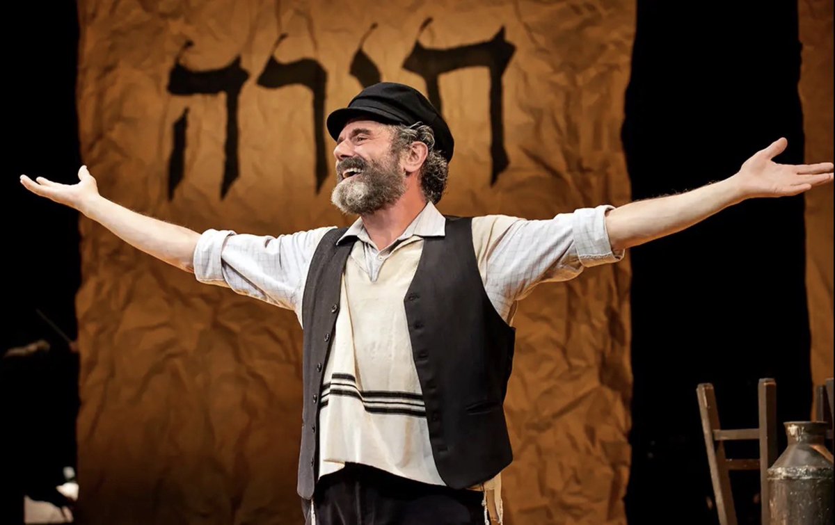 BermanPCMD's tweet photo. On Thursday I saw the Canadian production of Fiddler on the Roof in Yiddish in Toronto 

In my latest substack, I describe how a play based on monologues from the 1800s still resonates today

https://t.co/4Um7Y1ehjG https://t.co/gqKg9WtVHx