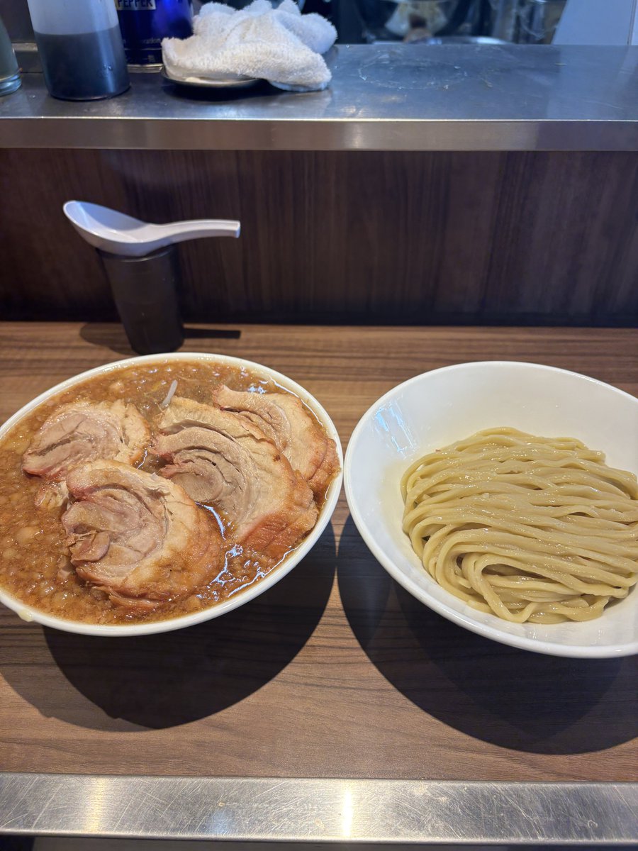 麺増し小僧 tweet media