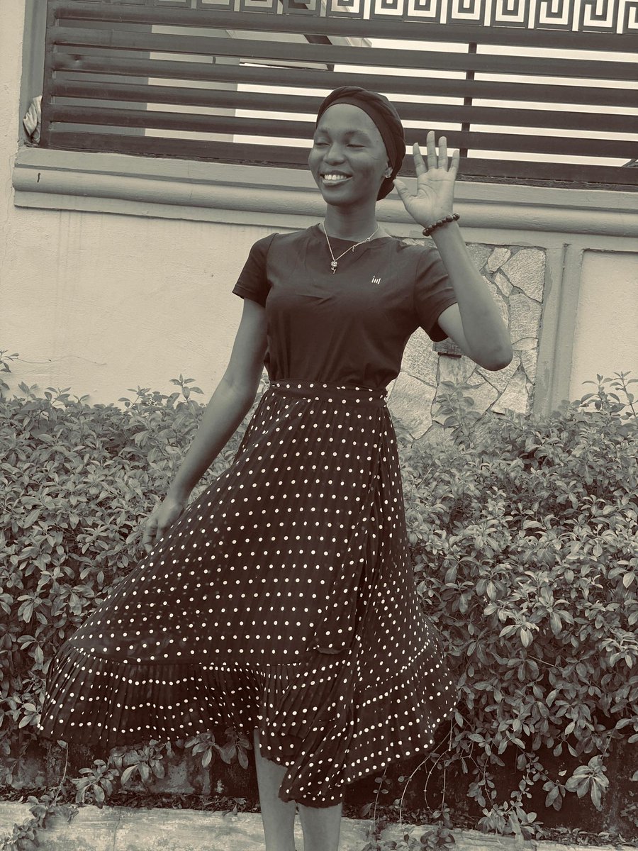 Bukola | Elearning website designer tweet media