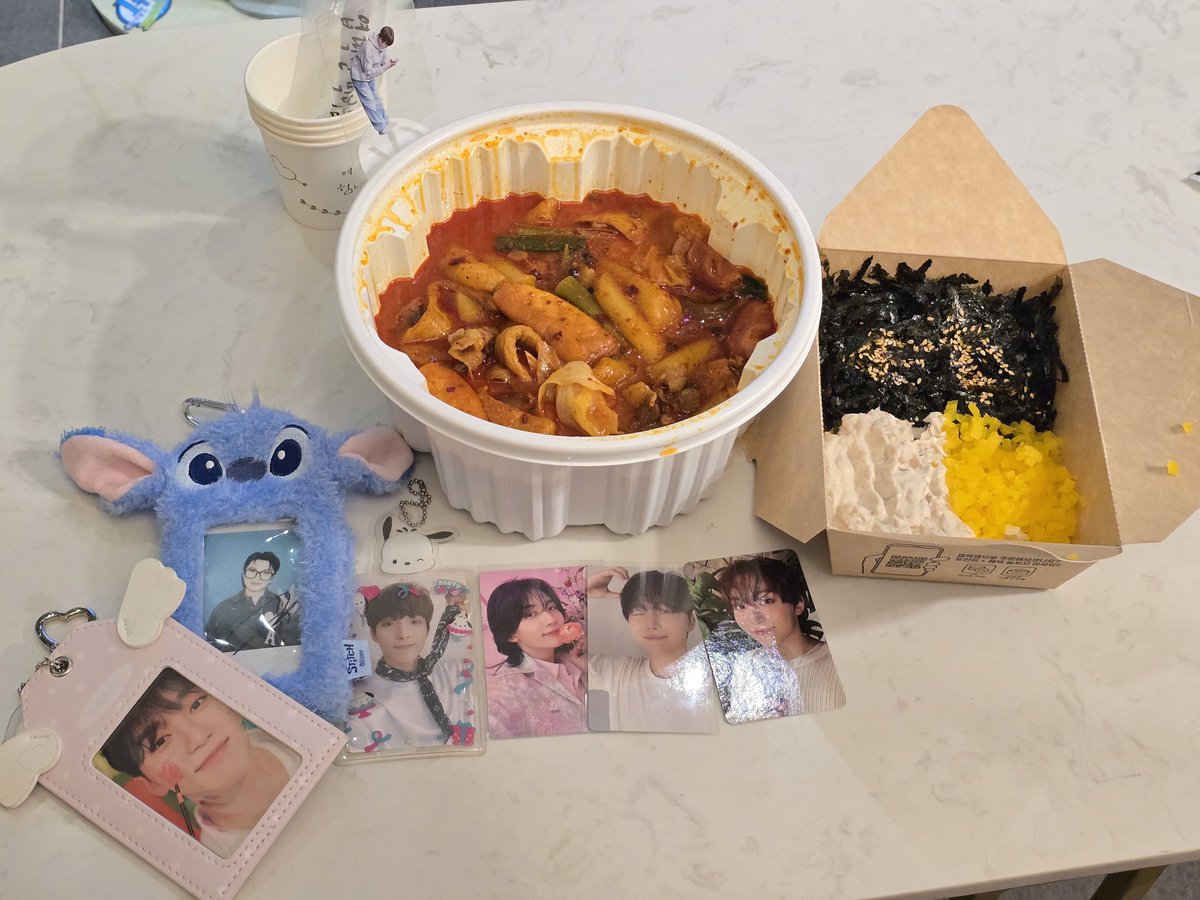 yuja1004_'s tweet photo. 너무 즐겁다~.~
@PEPPWOO
@c0ral_214 https://t.co/Txc33khu9I