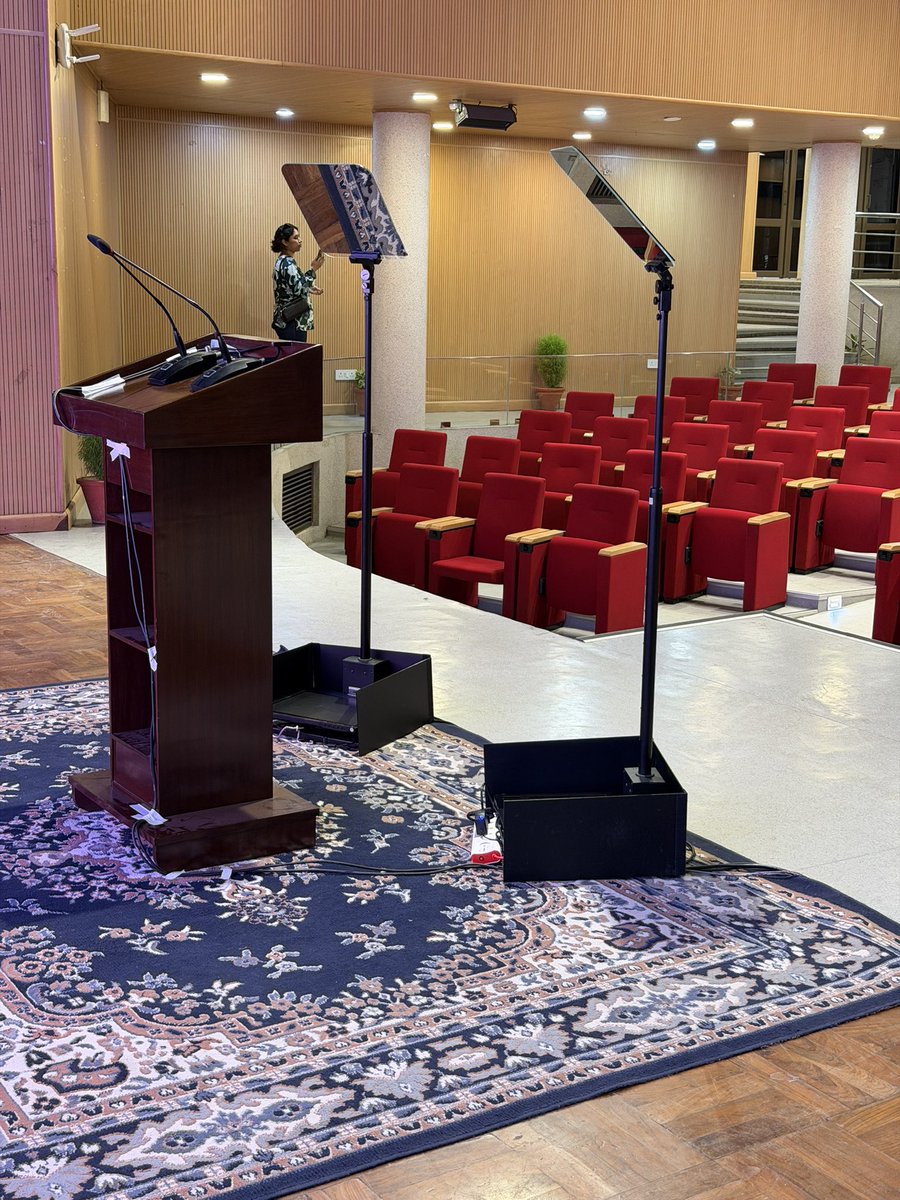 TeleprompterSo2's tweet photo. Advanced AutoStepper Presidential Speech Teleprompter with professional operators team successfully provided for a prestigious event at IIT Delhi.
๐ +91 99719 17945
#Teleprompter #IITDelhi #EventProduction #ConferenceSetup https://t.co/rSpXs3PfHu