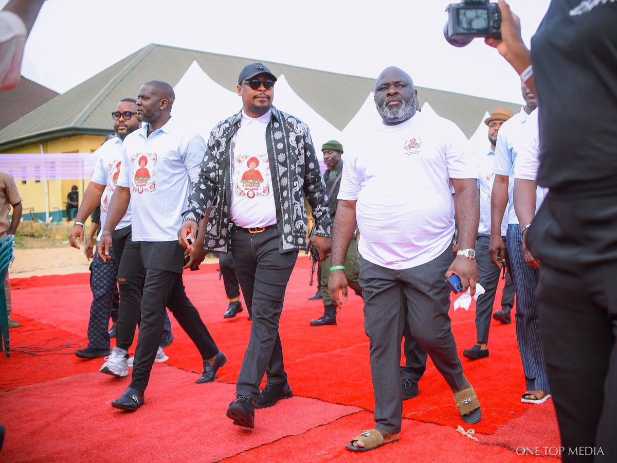 OneTopMedia's tweet photo. RIVERS DEPUTY GOVERNOR LEADS DIGNITARIES AT SERVICE OF SONGS FOR LATE MRS COMFORT ADA OMEREJI

The Deputy Governor of Rivers State, Professor Ngozi Nma Odu, on Saturday represented the Rivers State Government at a Service of Songs held in honour of Late Mrs Comfort Ada Opara-Ajoku Omereji (née Opara), mother of former Chairman of Emohua Local Government Council, Chief David Omereji.

The solemn event took place in Egbeda Community, Emohua Local Government Area of Rivers State, as family members, friends, political leaders, clergy, and well-wishers gathered to celebrate the life and legacy of the deceased, who passed away at the age of 85. She is scheduled to be laid to rest on Monday, June 1, 2026.

Among the distinguished personalities present were Rt. Hon. Edison Ehie, Rt. Hon. Victor Oko Jumbo, Rt. Hon. Adams Dabotorudima, Chief Emeka Bekee, Barr. Emma Okah, and Chief Oris Onyiri, alongside several serving and former council chairmen and former members of the Rivers State House of Assembly.

The event also attracted notable figures from Nigeria's entertainment industry, including Nollywood actors Victor Osuagwu, Ejike Asiegbu, and Gentle Jack.
The service, conducted by the Salvation Ministries, featured worship sessions, tributes, special prayers, choral renditions, and a gospel music performance.

Delivering the sermon, Pastor Niyi David urged attendees to live purposefully and wisely, with eternity in view. He described the late Mrs Omereji as a woman of sacrifice and virtue who dedicated her life to the service of humanity and had successfully completed her earthly journey.

“Life is transient, and everyone must strive to leave behind a legacy worthy of remembrance,” the cleric emphasized, while encouraging those she left behind to emulate her exemplary lifestyle.

In a heartfelt tribute, Mrs Chinyere David Omereji, wife of Chief David Omereji, described the deceased as a loving and virtuous mother who embraced her not merely as a daughter-in-law but as her own daughter. She recalled the late matriarch's unwavering support, wisdom, and commitment to family values.

Speaking during the event, former Chairman of Emohua Local Government Council, Chief Emma Wonodi, remembered the late Mrs. Comfort Omereji as a compassionate and caring woman whose kindness earned her the love and respect of many within and beyond her community.

He noted that although she had departed to be with her Creator, her legacy and fond memories would continue to inspire her children, family members, and all who had the privilege of knowing her.

The Service of Songs and Night of Tributes marked the commencement of the final rites of passage for the late Mrs Comfort Ada Opara-Ajoku Omereji, whose life of service, humility, and devotion was celebrated by all in attendance.

Saturday, 30th May, 2026
#AdaAjoku #ComfortOmereji #Burial #Egbeda #Emohua #Omereji #Phc #BetterRivers #GreaterNation #PortHarcourt
