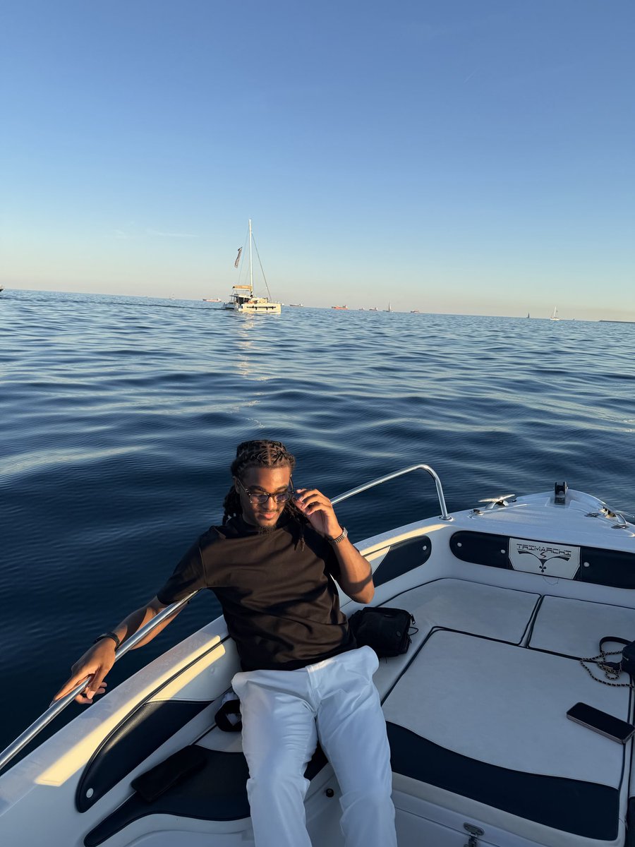 sull4x's tweet photo. Expensive pain https://t.co/AvXBg817fq