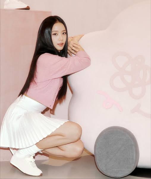 JISOO CHARTS tweet media