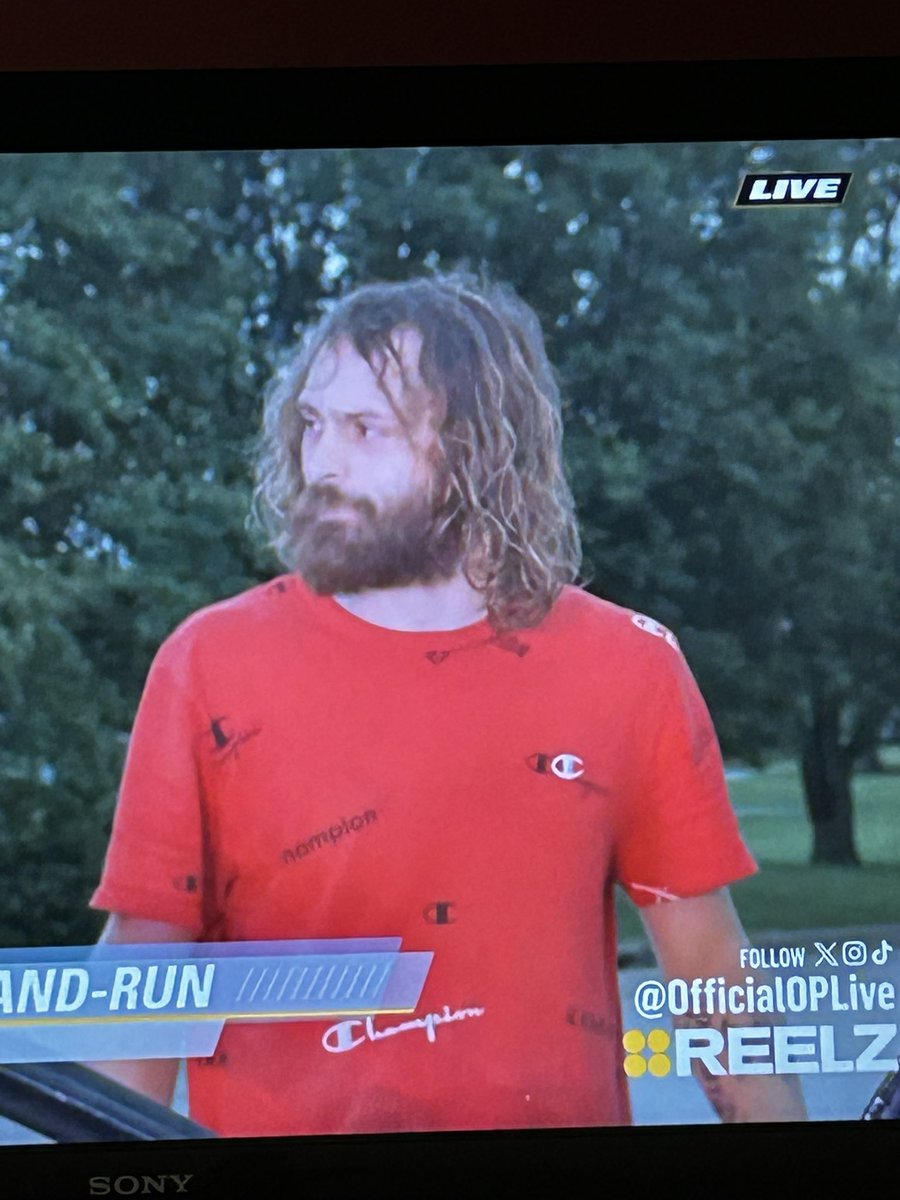 RyClayson's tweet photo. Good start. They stopped Happy Gilmore’s caddy. #oplive #opnarion. https://t.co/qsU2ZRoRWg