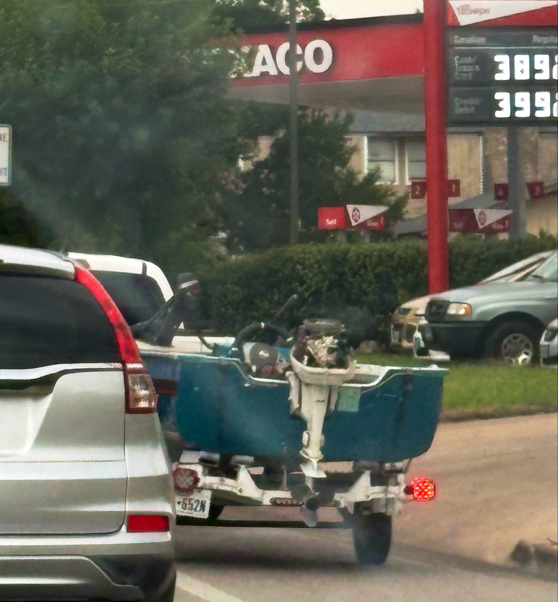 zach_posts's tweet photo. Saw this boat it had a nissan altima steering wheel lmao https://t.co/C8B988z6zJ
