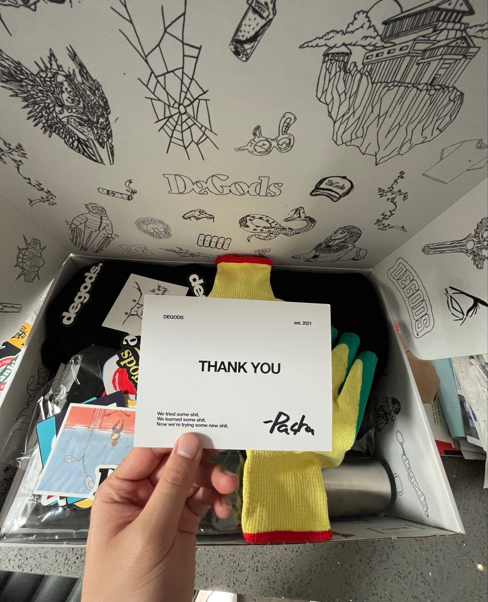 We5lie's tweet photo. coldest merch box https://t.co/bavmK8ZXMz