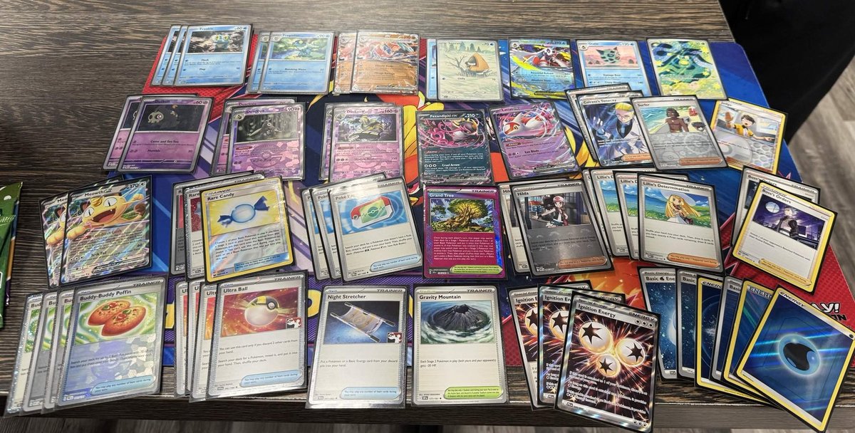 owomari_ptcg's tweet photo. Won my first cup. Ty to @baningsta , @SquirrelTCG , @saav0079 , and @JPZ2490 for bearing with me to get to this point. Here's to many more wins in the future. Matchups in the replies. 🥷🏿 https://t.co/4LObDf4hbU
