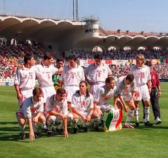 CFACentroUnion's tweet photo. México vs Bélgica 

France 98 , Bordeaux 

Empate a 2 con un golazo del Cuau. https://t.co/Te48lLOsK5