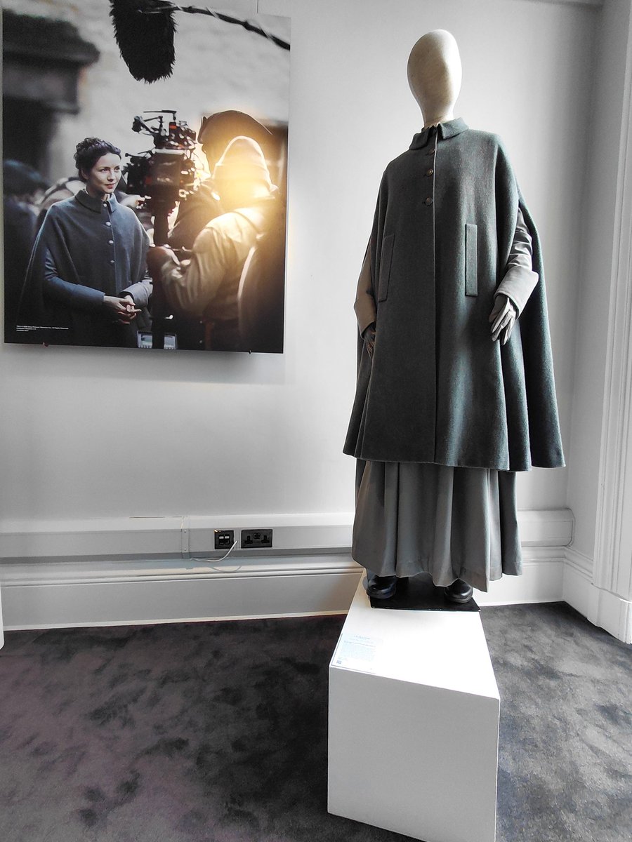 suz72's tweet photo. Bonhams Edinburgh #outlander merc   auction https://t.co/NKtmFqROiI