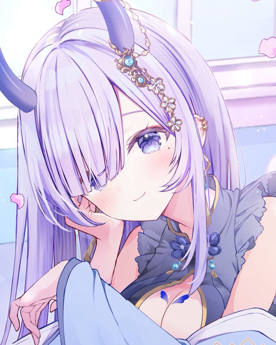まんまる🫧💭2周年記念グッズ販売中！ (@manmaru_11_v) / Posts / X