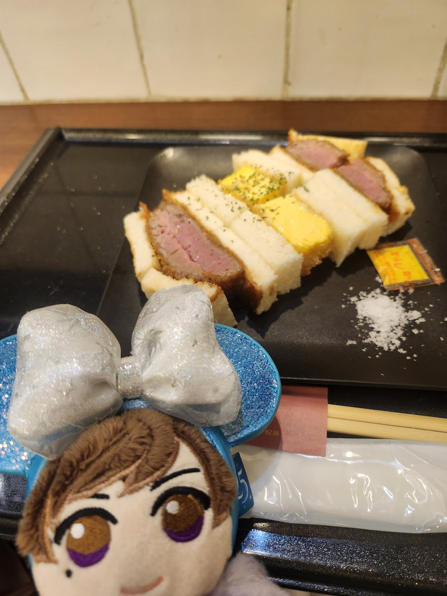 be_mag1cal's tweet photo. 新大阪来たら絶対食べちゃう☺️ https://t.co/d6RIe00QbB
