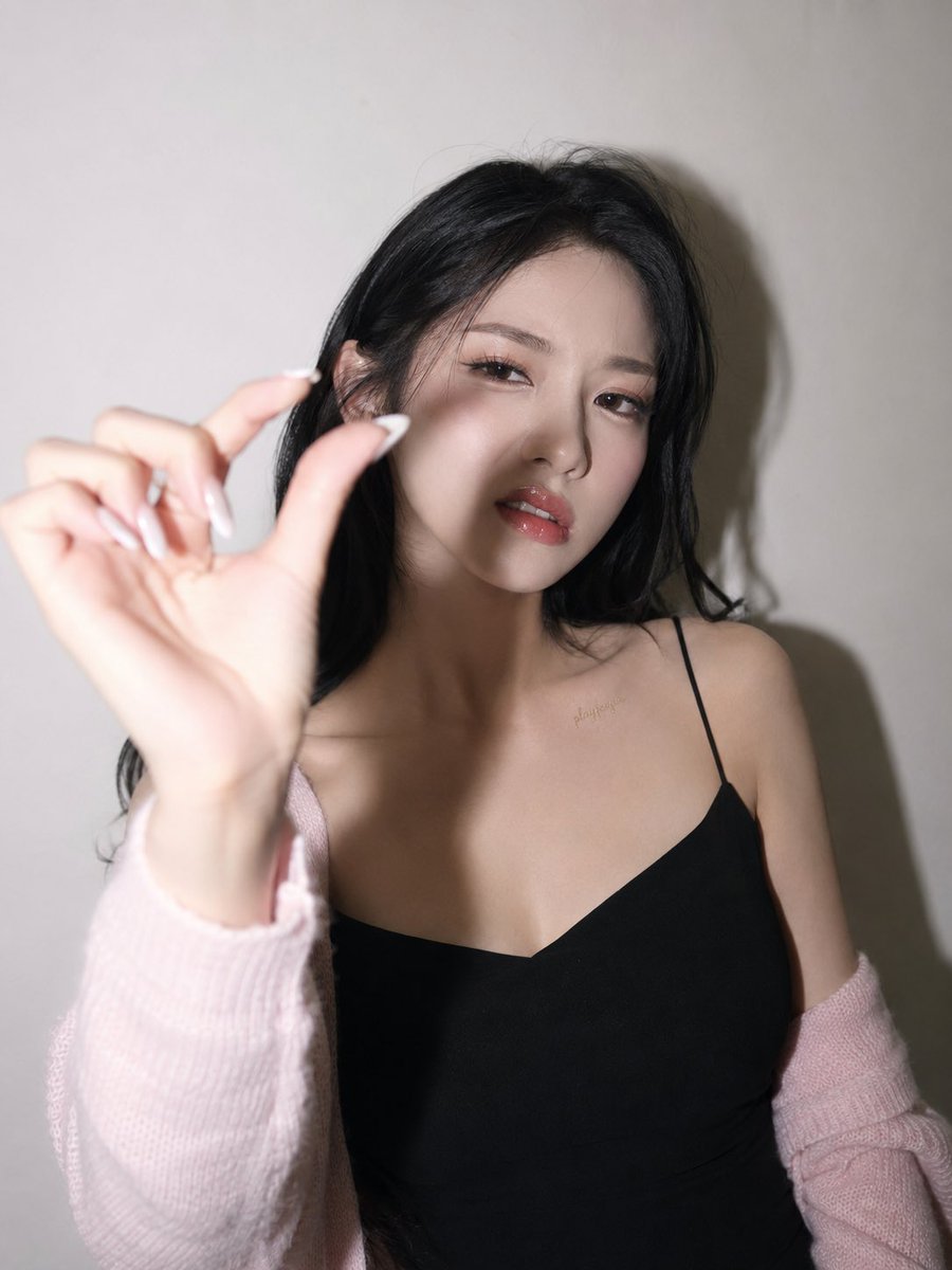 QueeN__YubiN's tweet photo. 으💢그딴것도 자지라고 달고 다니는거야?🤭그 사이즈면 평생 쓸일도 없을텐데🤭���냥 정조대 철컥🖤채우고 도태즙 질질🤭질질💦싸면서 자지갑상납이나 해버리자💗
#상납 #우월 #일진 #여왕 https://t.co/OycdxZAbLz