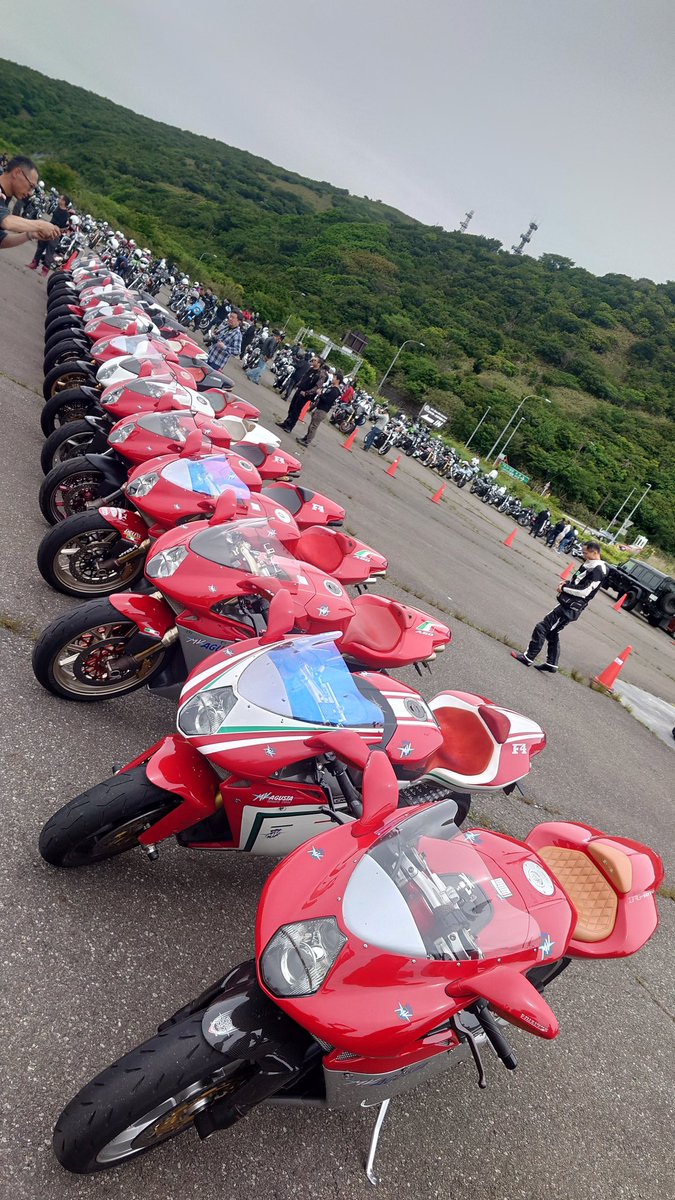 きの tweet media
