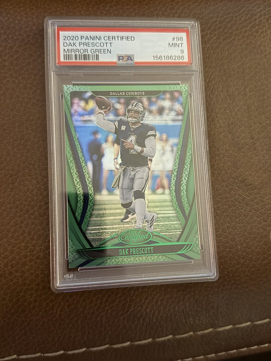 sspeigel's tweet photo. @GotdemCards Parsons RC- $240 BMWT
Parsons Hash Marks /49- $175 BMWT
Dak /5- $185 BMWT
Jung- $50 BMWT https://t.co/eiKDJIoQzD