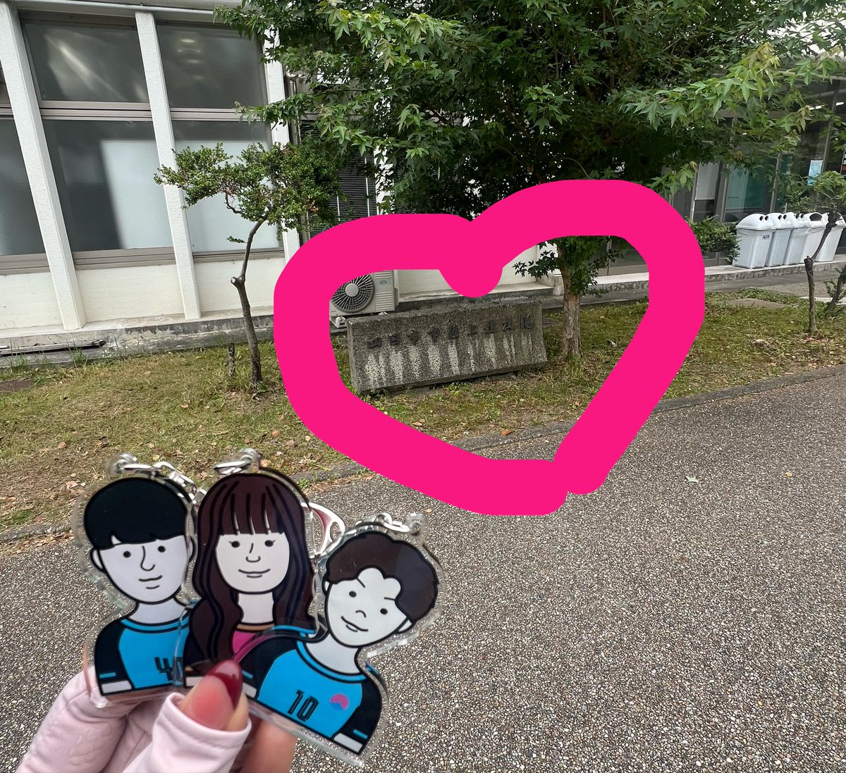 mkldhm617's tweet photo. 🗻🌸⚽️

#FCふじざくら山梨
#ふじざくらサポ三重遠征 https://t.co/Z78YXU2lGs
