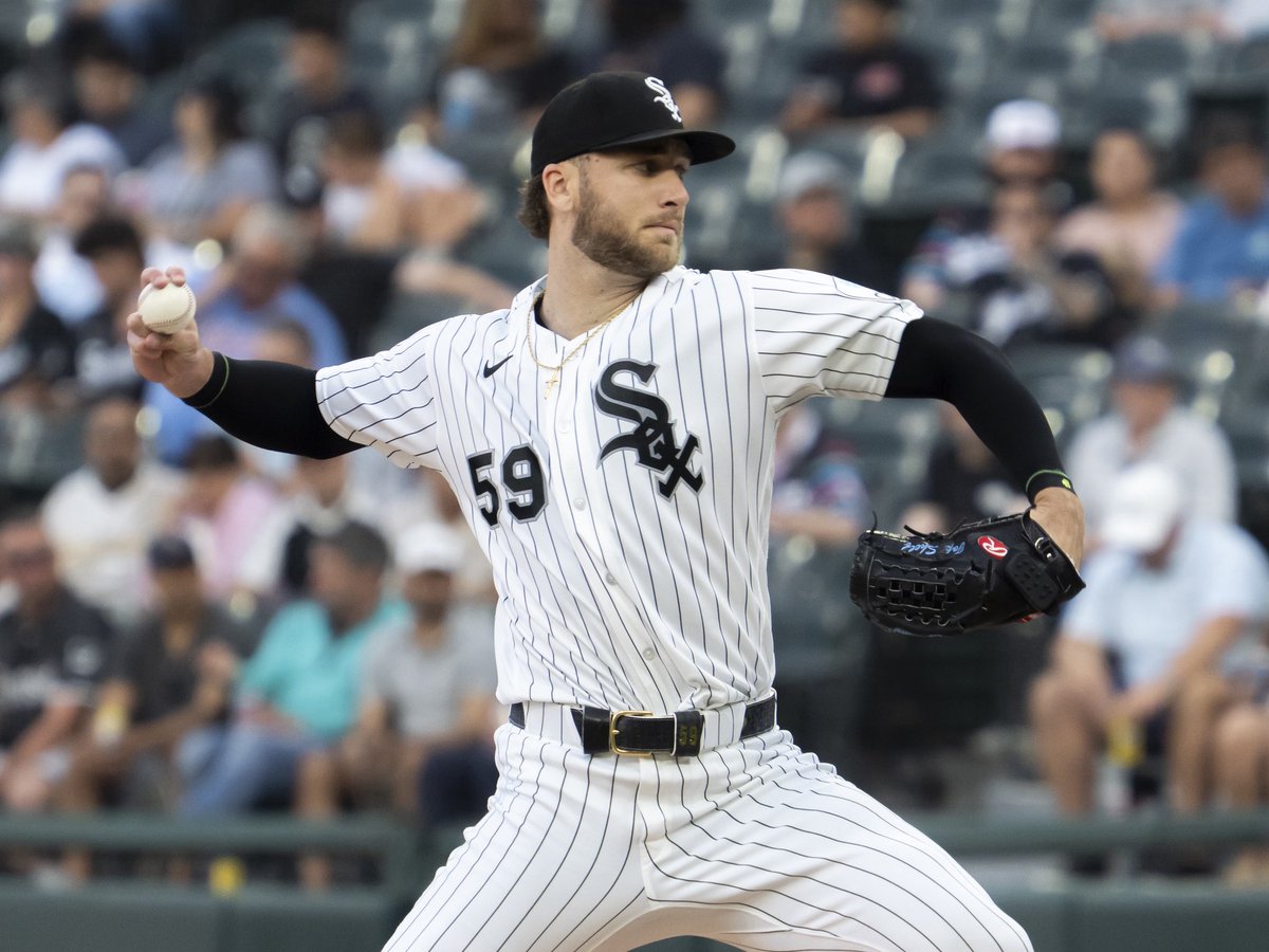 JosephWeiser's tweet photo. Here’s my photo gallery from covering the Twins at the White Sox on Tuesday. https://t.co/pDRjPwpy03
#sportsphotography #mlbphotography #omsystemcameras #chicago https://t.co/B2XwW4wmBY