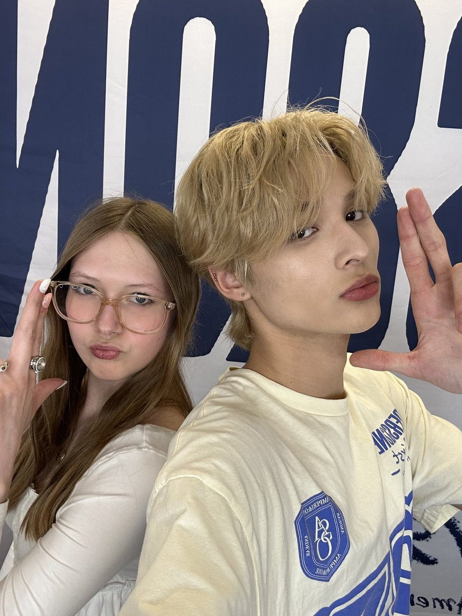 &𝐞𝐦 ⋆˚꩜。 tweet media