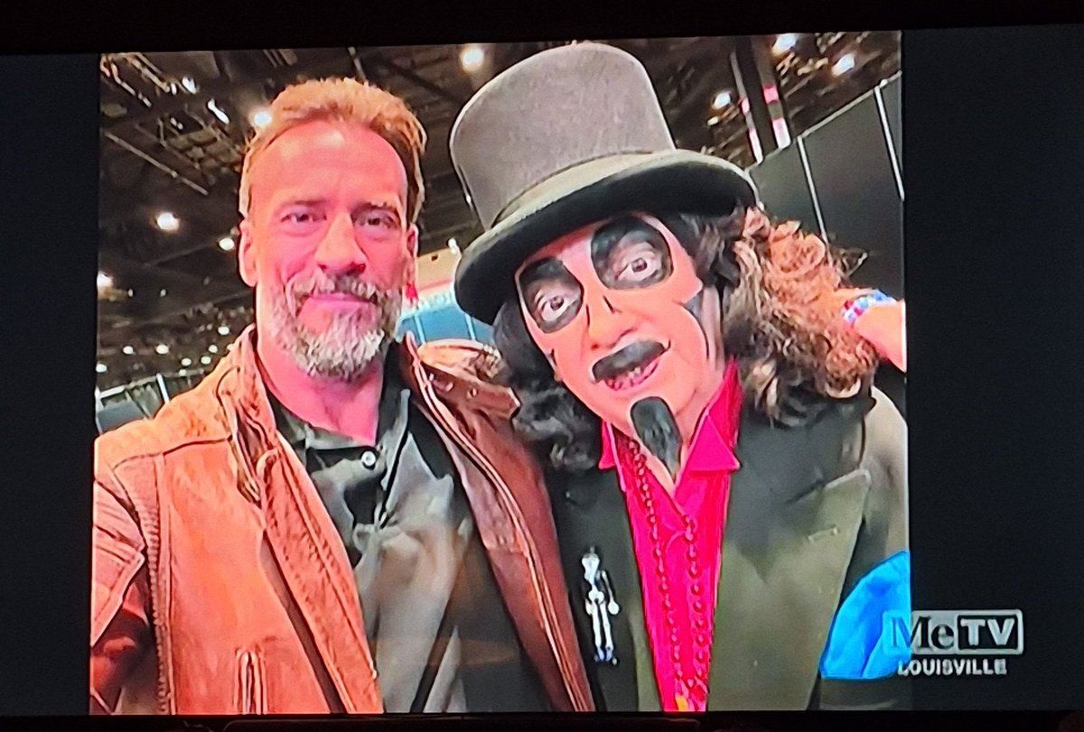 WAYNESBANE's tweet photo. CM Punk! CM Punk! #Svengoolie https://t.co/xPpUCOQSXs