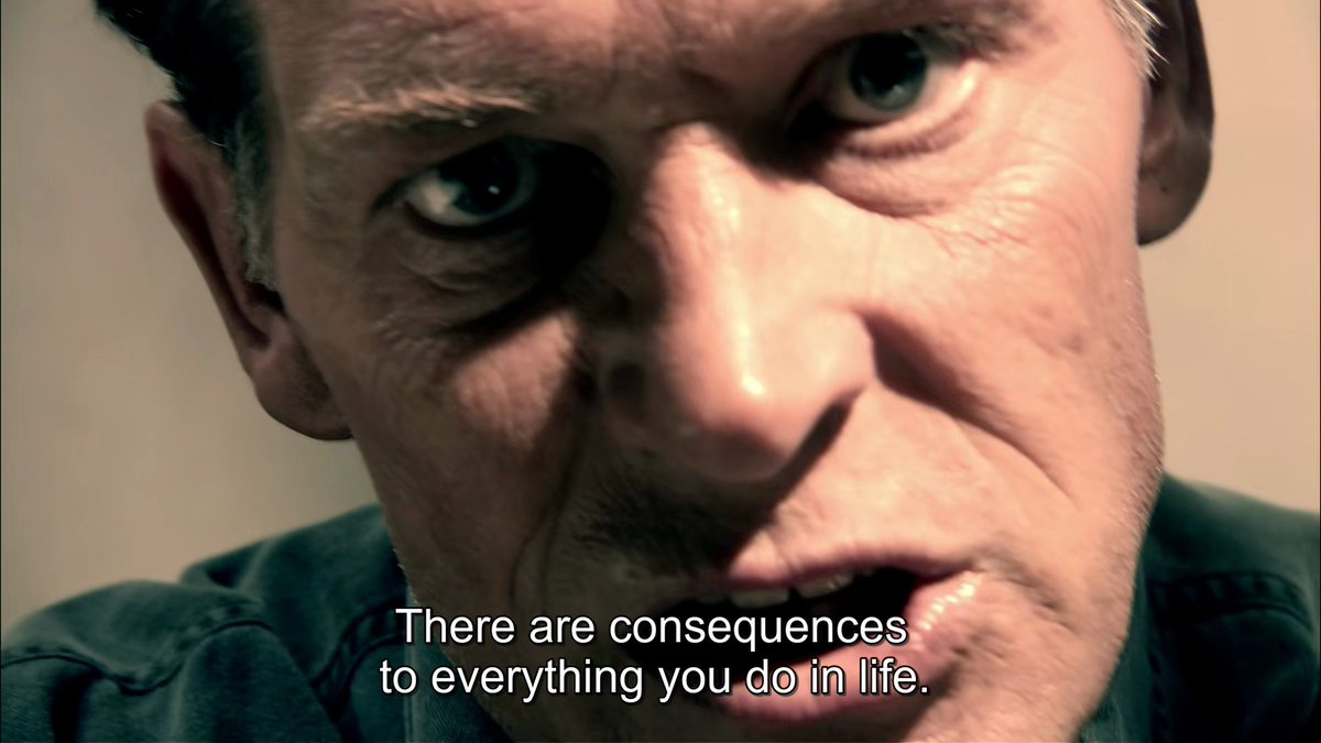 alldexterframes's tweet photo. Dexter - S01E08 - Frame 471 of 732 https://t.co/KlPOKb5Z0u